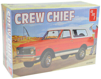 AMT / VRC Hobbies 1972 Chevy Blazer Crew Chief 1:25 Plastic Model Truck Kit 897