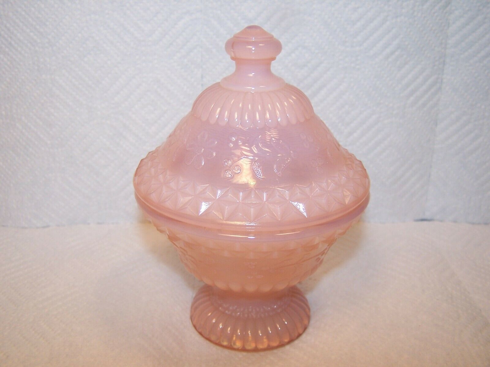Degenhart Glass Wildflowers Covered Candy Dish Pink Crown Tuscan Color Pedestal
