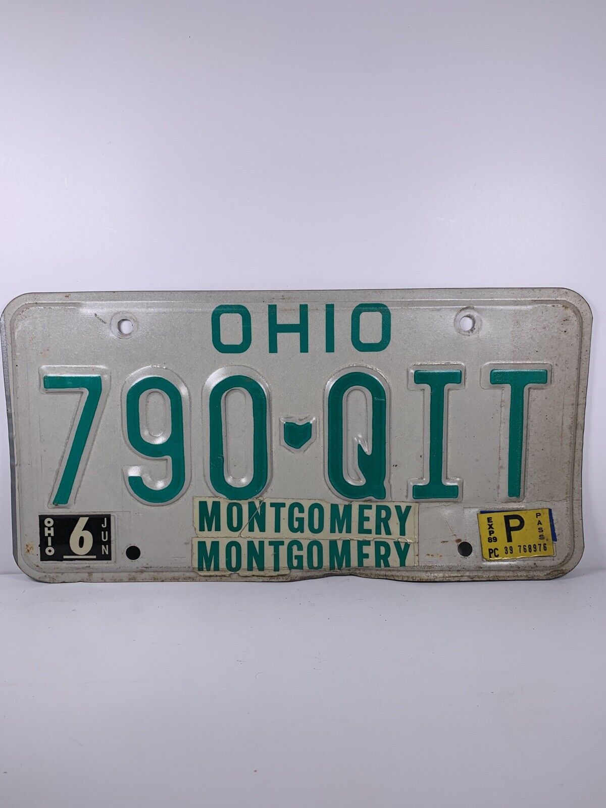 Vintage Original 1989 Sticker Year Ohio License Plate 790-QIT Montgomery Green