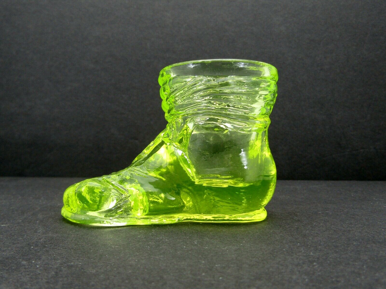 Degenhart Glass Yellow Vaseline Hobo Boot Baby Shoe Toes Toothpick Holder Glows